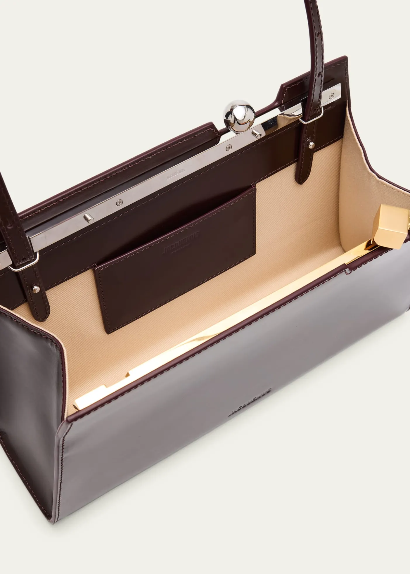 JacquemusLe Salon Rond-Carre Leather Shoulder Bag
