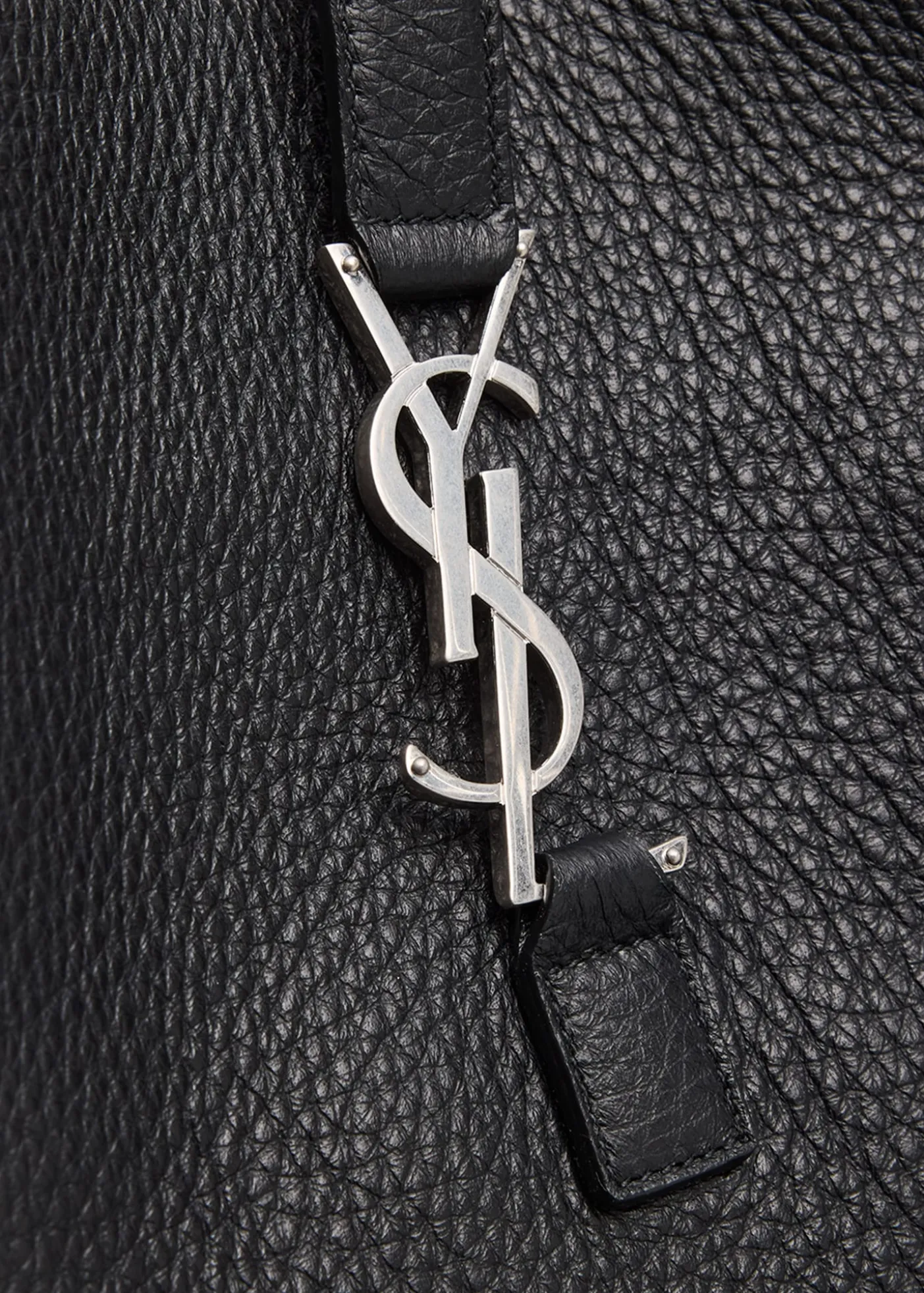 Saint LaurentLe 5 À 7 Bea YSL Tote Bag in Deer Leather